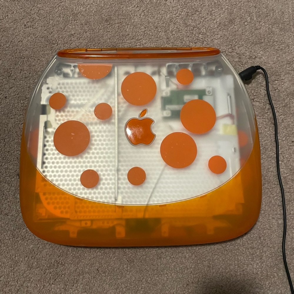 Apple iBook Clamshell - Working Condition 🧡